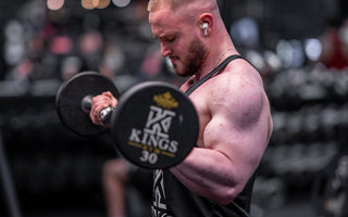 Powerlifting vs Bodybuilding: Which Training Style Is Right for You?