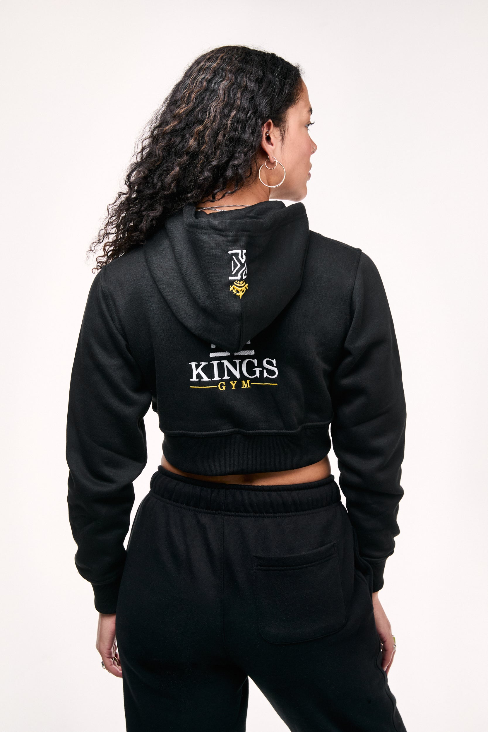 Stylish Women's Cropped Zip Up Hoodie – kingsgyms
