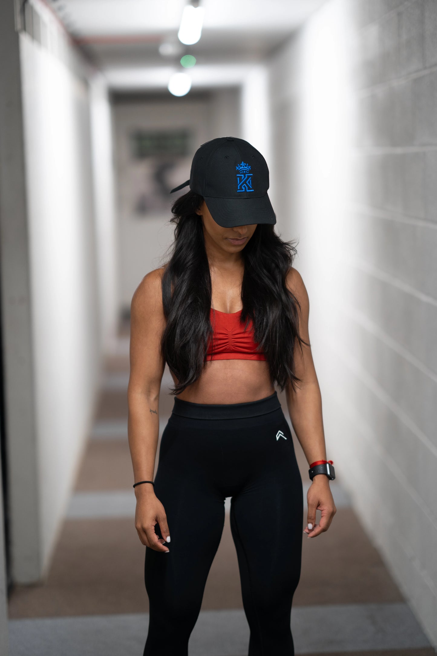 KingsGym Cool Blue Cap On Lady
