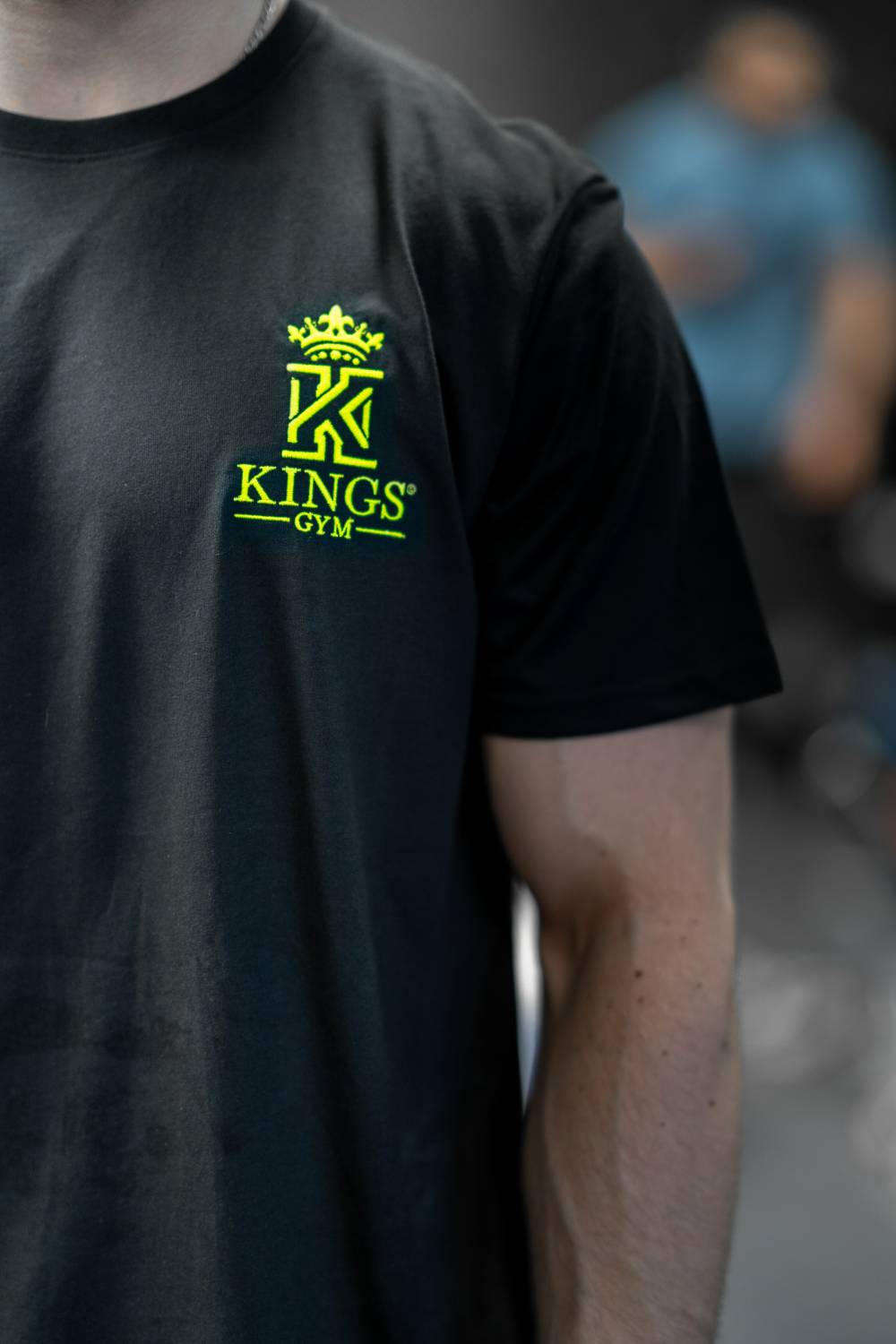 Kings Gym Black Neon Yellow Tfront logo