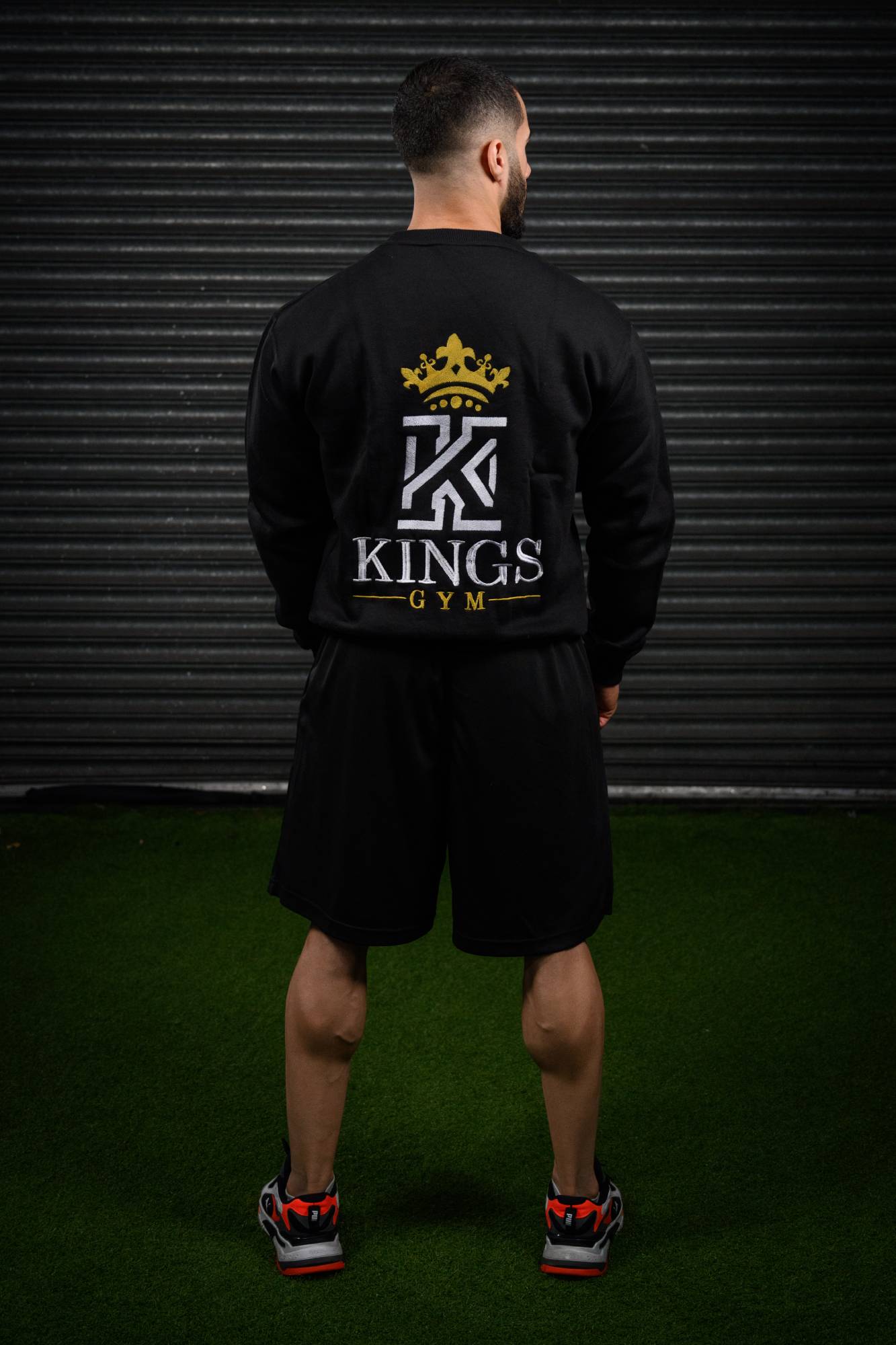 Kings Jumper Black Back02