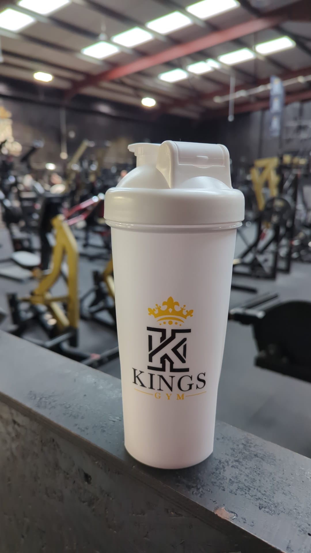 King gym shaker bottle